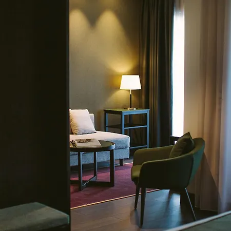 Piccola Vela Hotel