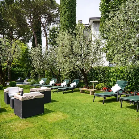 Piccola Vela 4* Desenzano del Garda
