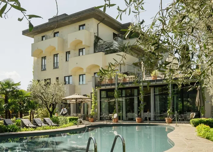 Hotel Piccola Vela 4*