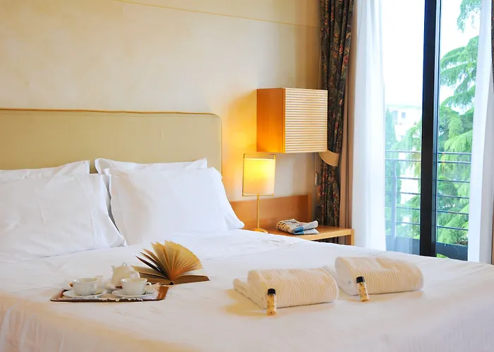 Hotel Piccola Vela Desenzano del Garda