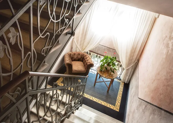 Piccola Vela Hotel