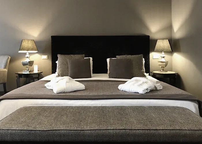 Piccola Vela Hotel 4*