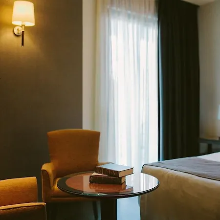 Hotel Piccola Vela Desenzano del Garda